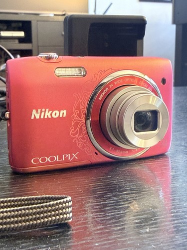 Nikon coolpix s3500 1mp - nikon,