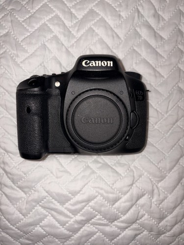 Canon eos 0mp dslr - canon,
