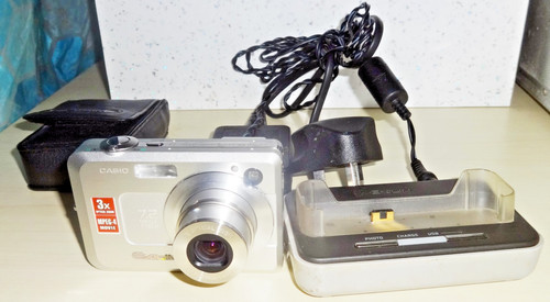 Fotocamera digitale casio - digitale,